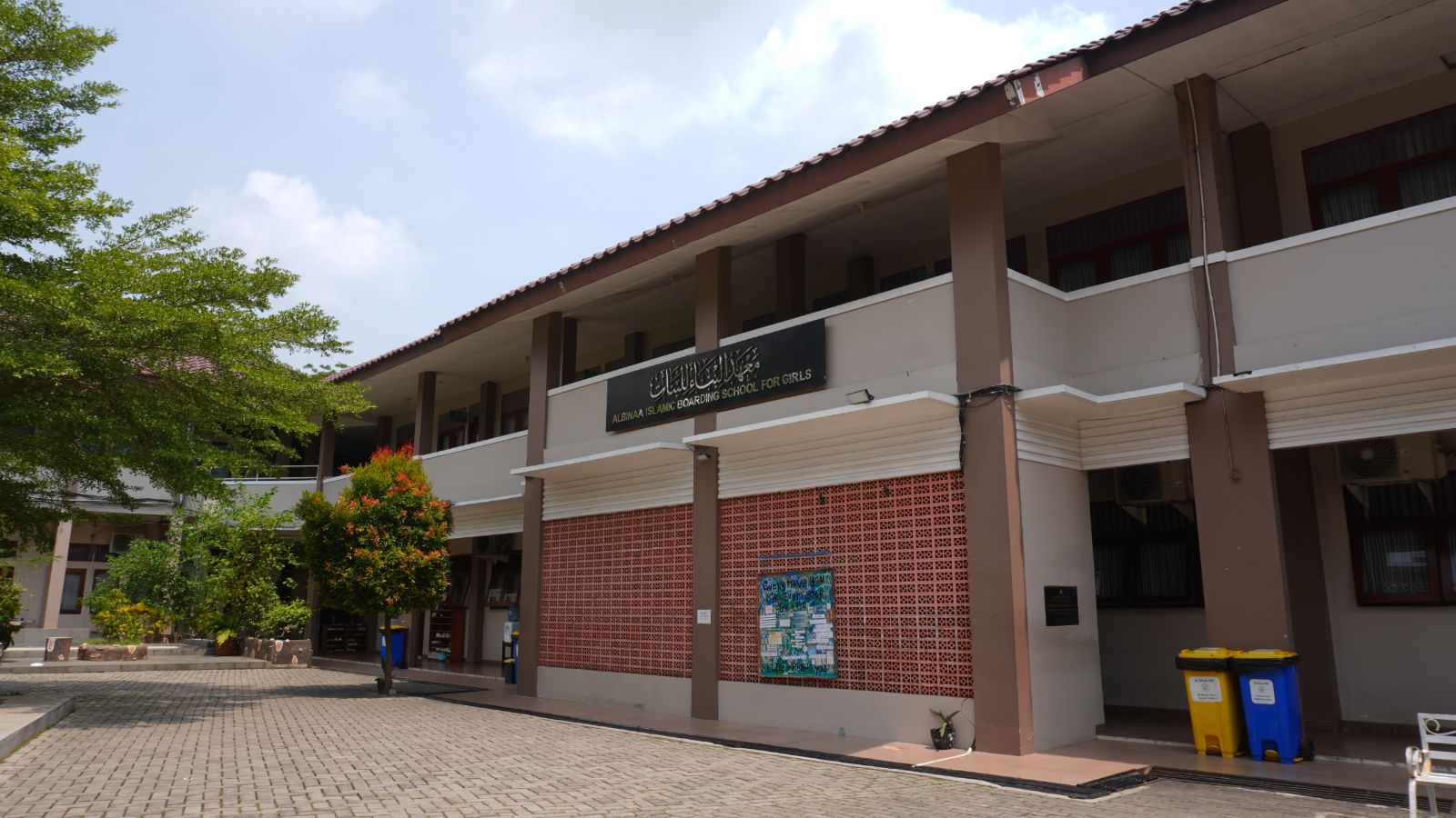 asrama putri