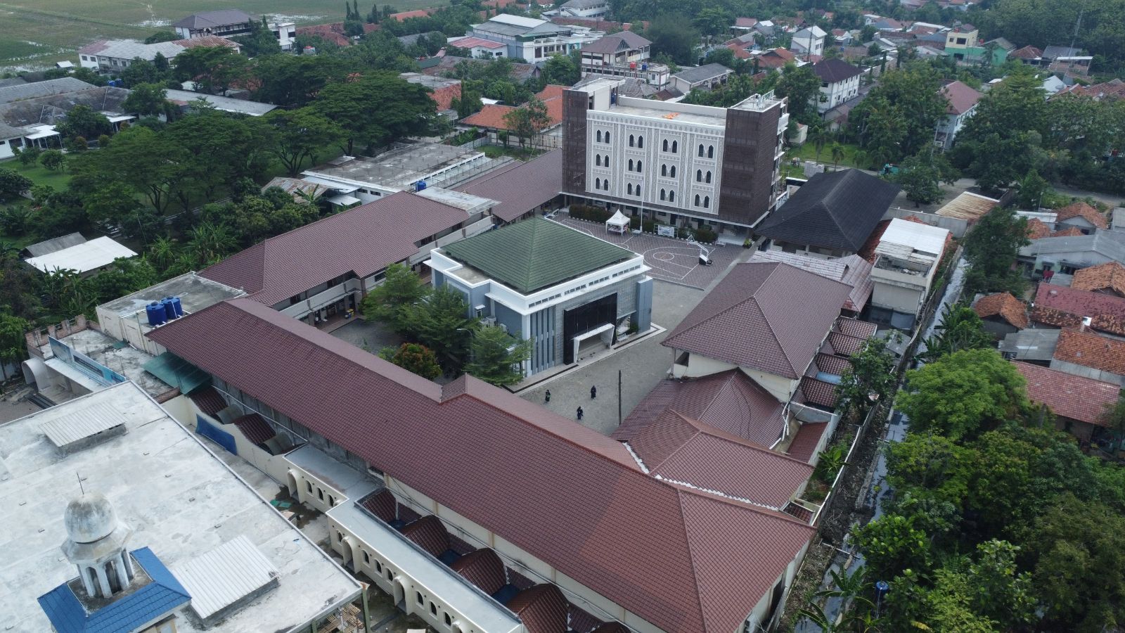 Kampus Al Binaa putri